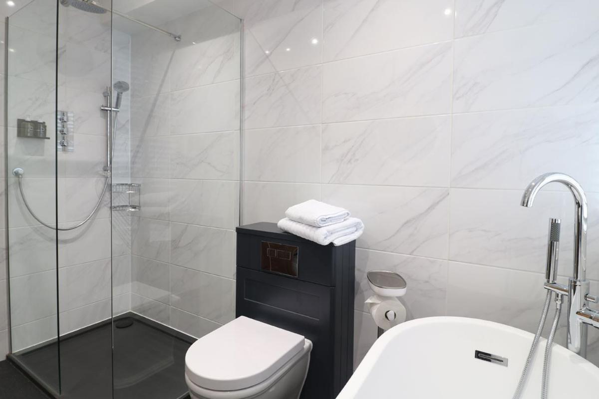 Ashbourne Luxury Apartment *